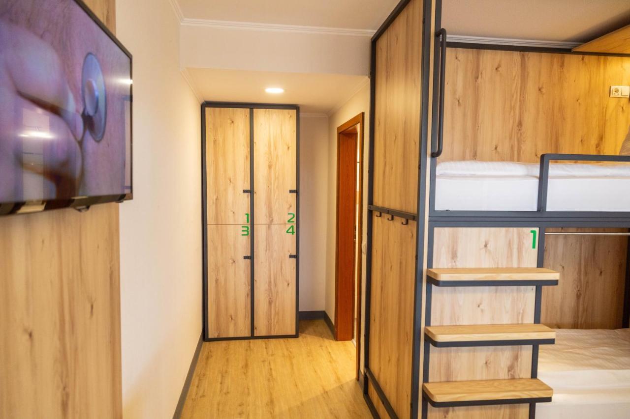 Das Ebertor - Hotel & Hostel Бопард Екстериор снимка