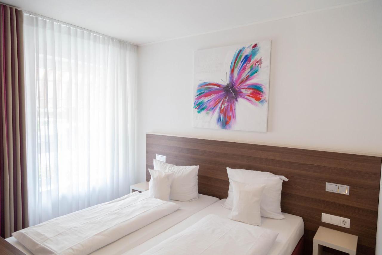 Das Ebertor - Hotel & Hostel Бопард Екстериор снимка