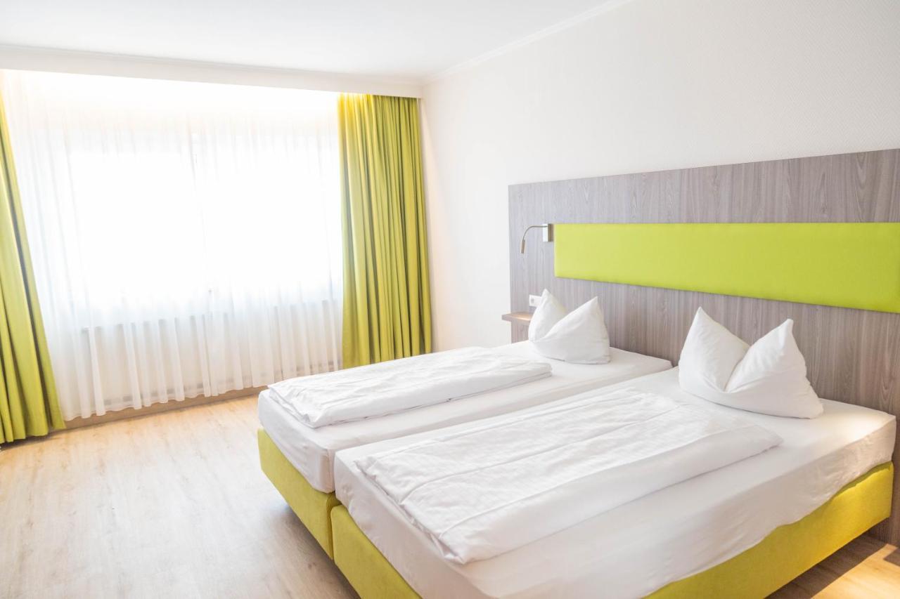 Das Ebertor - Hotel & Hostel Бопард Екстериор снимка