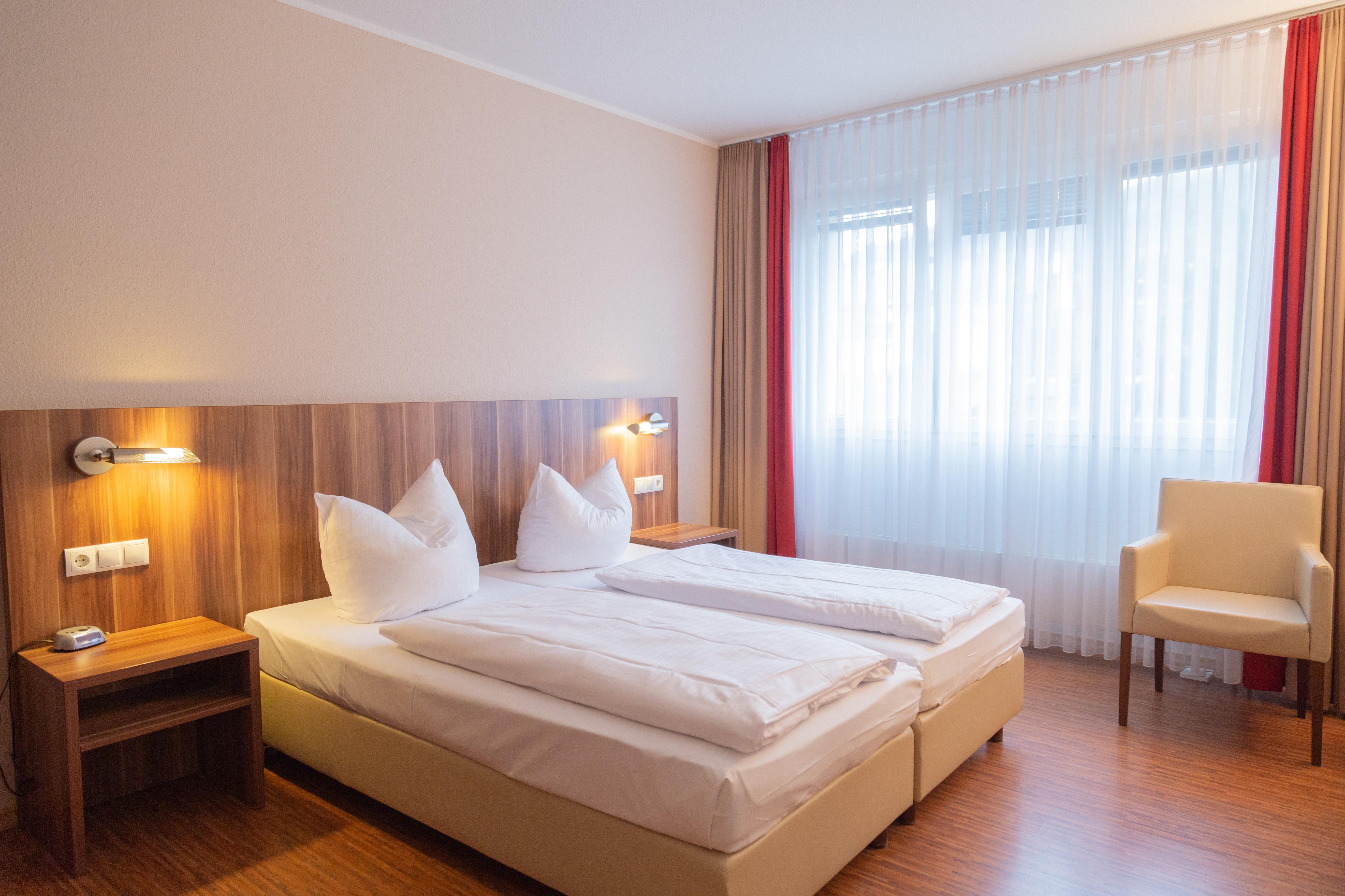 Das Ebertor - Hotel & Hostel Бопард Екстериор снимка