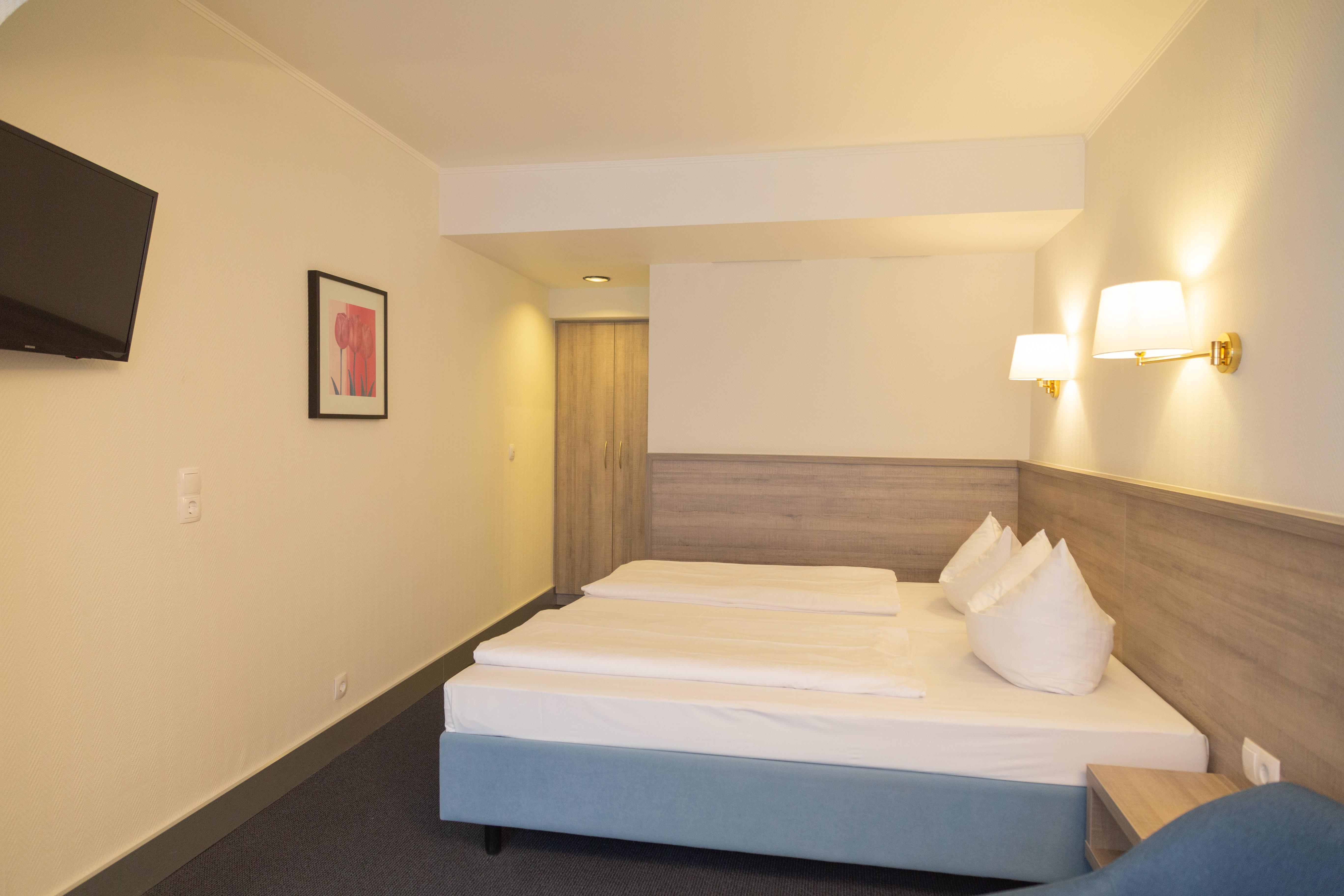 Das Ebertor - Hotel & Hostel Бопард Екстериор снимка