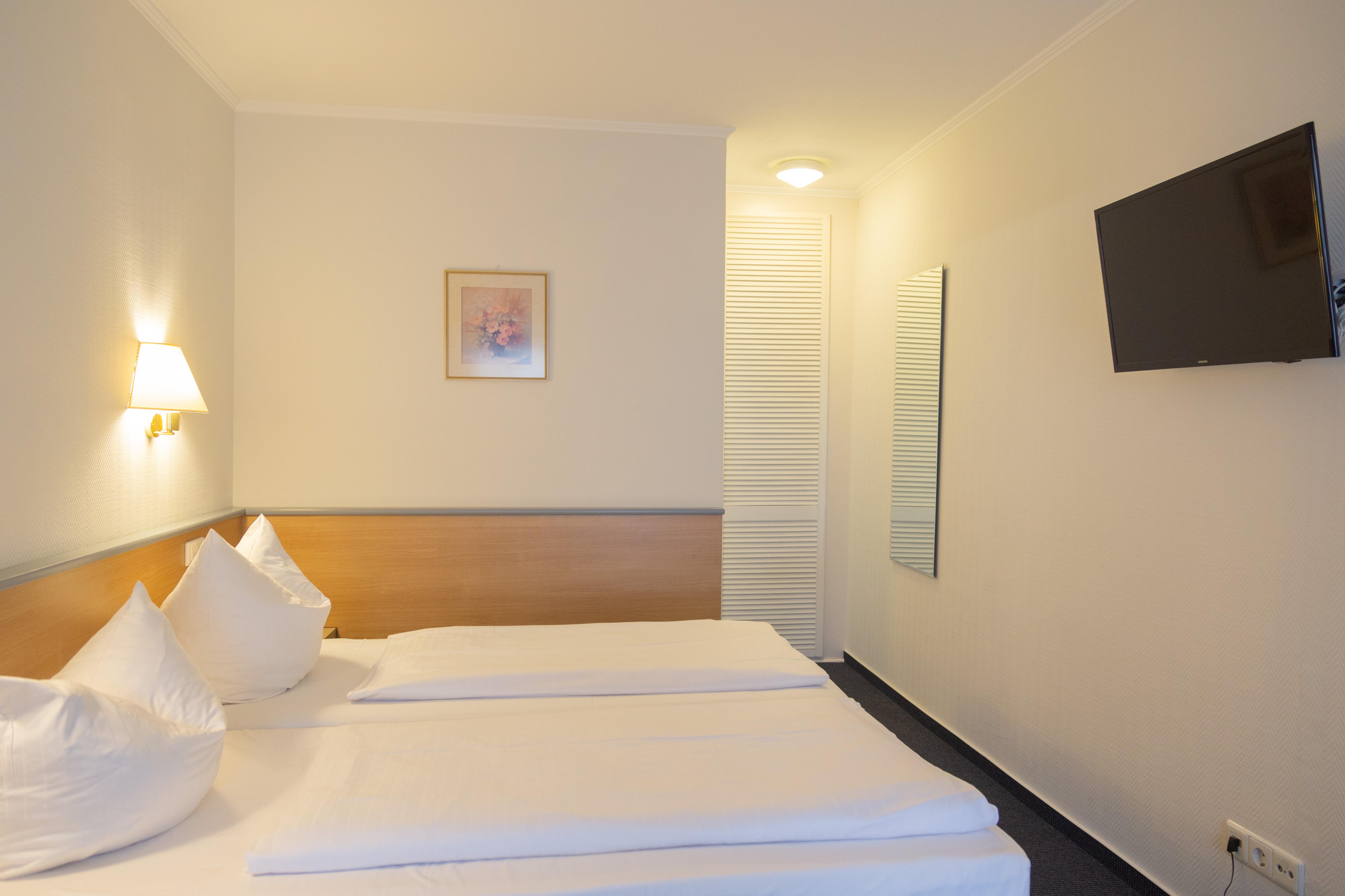 Das Ebertor - Hotel & Hostel Бопард Екстериор снимка