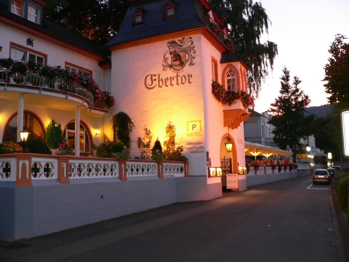 Das Ebertor - Hotel & Hostel Бопард Екстериор снимка